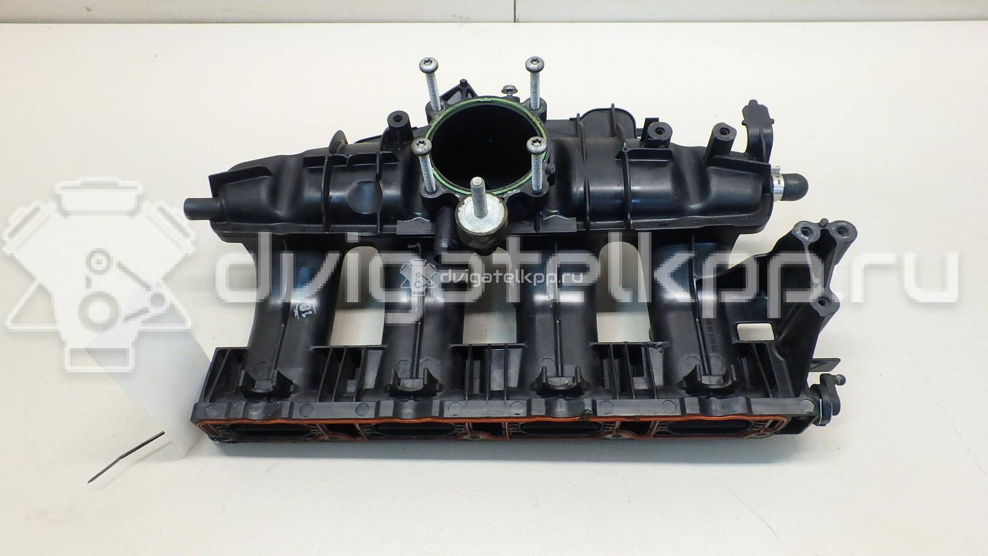 Фото Коллектор впускной для двигателя BWE для Audi A4 200 л.с 16V 2.0 л бензин 06F133201P {forloop.counter}}