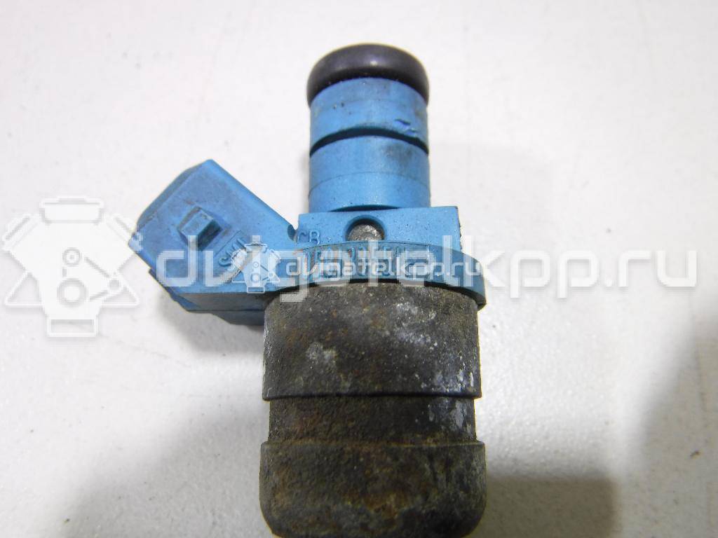 Фото Форсунка инжекторная электрическая для двигателя APT для Audi A4 125 л.с 20V 1.8 л бензин 058133551F {forloop.counter}}