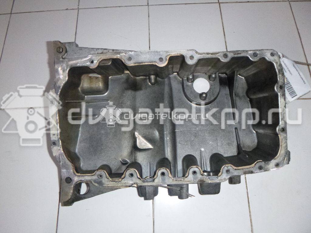 Фото Поддон масляный двигателя для двигателя BRE для Audi A4 / A6 140 л.с 16V 2.0 л Дизельное топливо 03G103603AH {forloop.counter}}