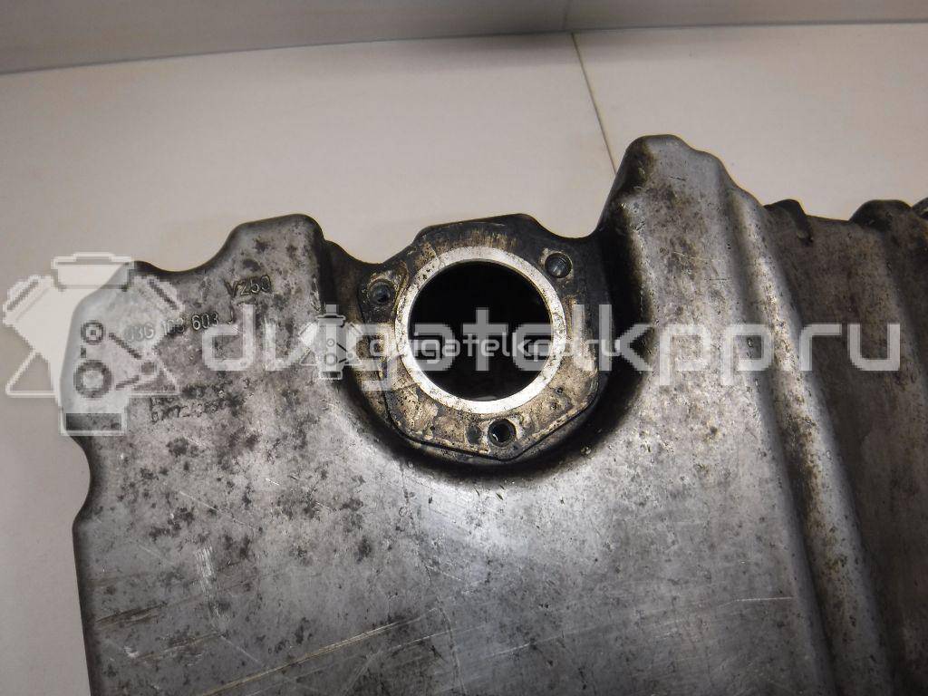 Фото Поддон масляный двигателя для двигателя BRE для Audi A4 / A6 140 л.с 16V 2.0 л Дизельное топливо 03G103603AH {forloop.counter}}