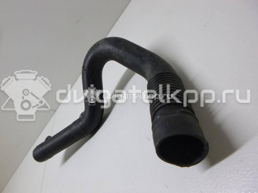 Фото Патрубок воздушного фильтра для двигателя ALT для Audi A4 / A6 130 л.с 20V 2.0 л бензин 06B129657C {forloop.counter}}