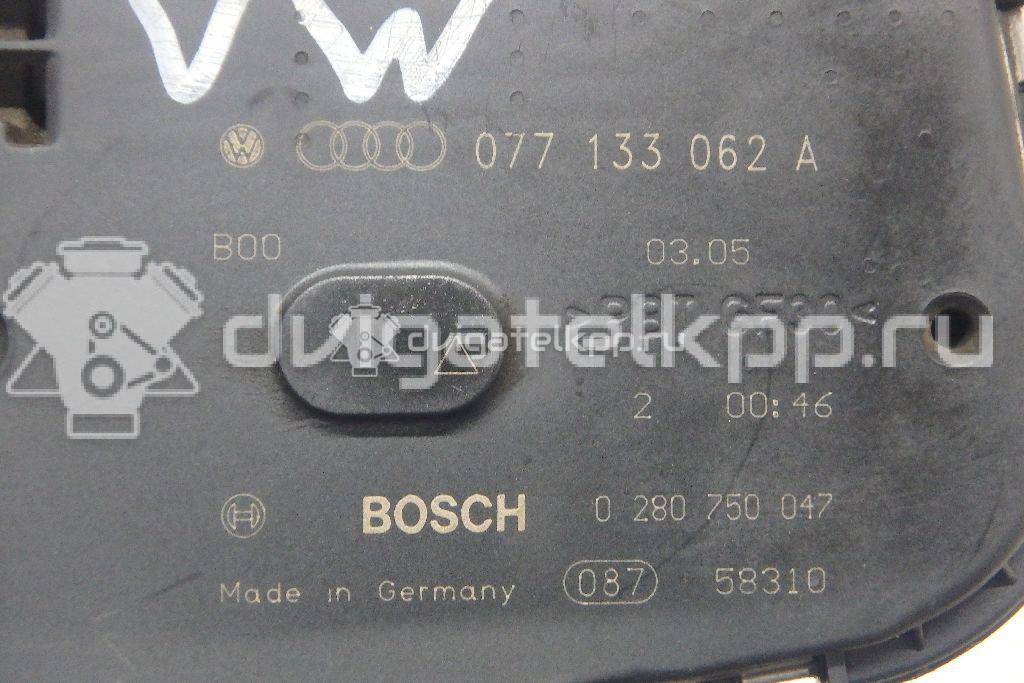 Фото Заслонка дроссельная электрическая для двигателя BAR для Audi Q7 314-350 л.с 32V 4.2 л бензин 077133062A {forloop.counter}}