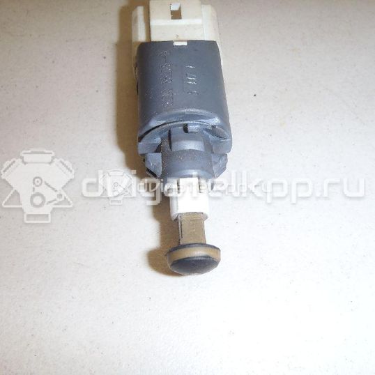 Фото Датчик включения стопсигнала  8200168238 для nissan On-Do