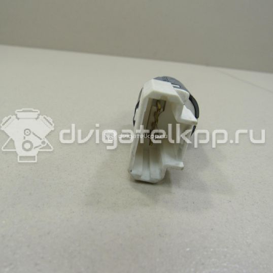 Фото Датчик включения стопсигнала  8200168238 для nissan On-Do