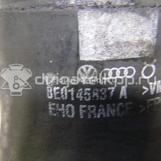 Фото Патрубок интеркулера для двигателя AYM для Audi A4 / A6 155 л.с 24V 2.5 л Дизельное топливо 8E0145837