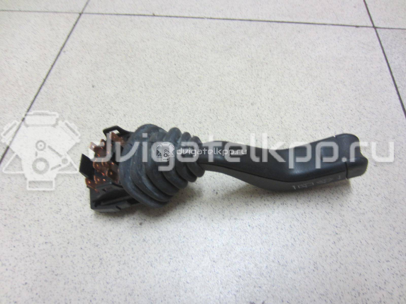 Фото Переключатель стеклоочистителей  90243395 для Opel Tigra / Calibra A 85 / Astra / Corsa / Vectra {forloop.counter}}
