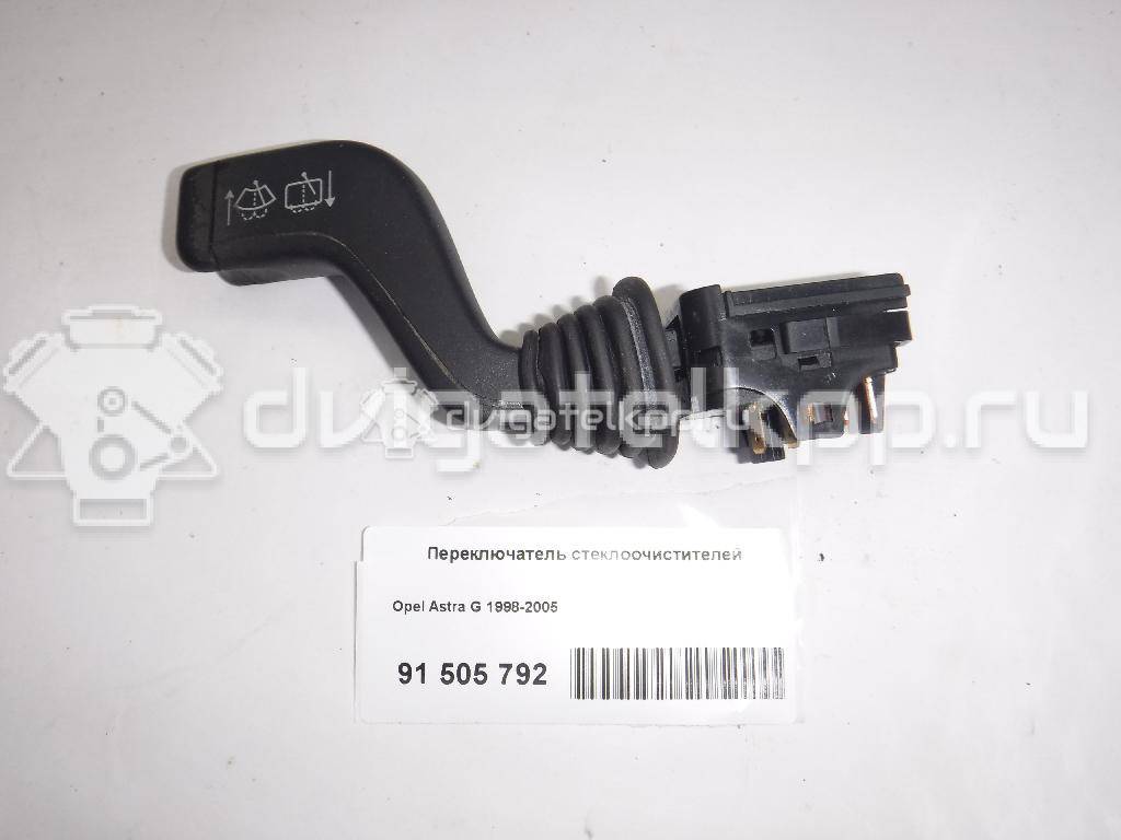 Фото Переключатель стеклоочистителей  90243395 для Opel Tigra / Calibra A 85 / Astra / Corsa / Vectra {forloop.counter}}