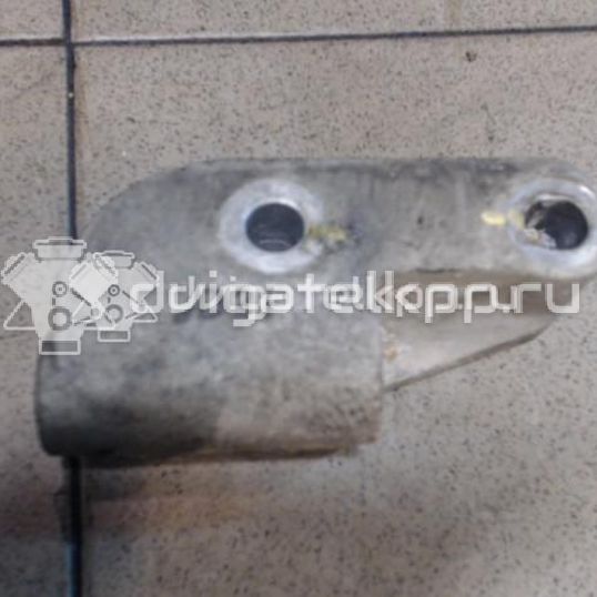 Фото Кронштейн генератора  96183219 для opel Antara