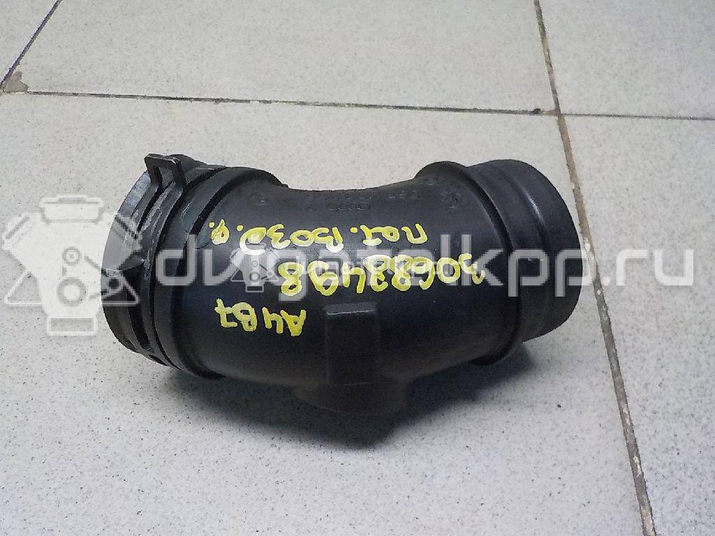 Фото Патрубок воздушного фильтра для двигателя ALT для Audi A4 / A6 130 л.с 20V 2.0 л бензин 06B133356S {forloop.counter}}