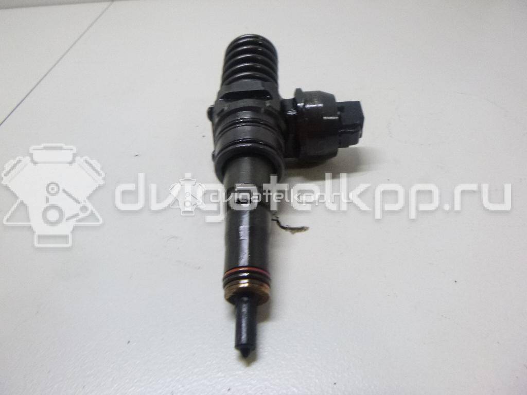 Фото Форсунка дизельная электрическая для двигателя BRB для Audi A4 116 л.с 8V 1.9 л Дизельное топливо 038130073BP {forloop.counter}}