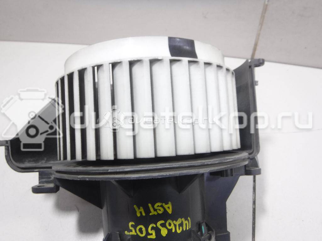 Фото Моторчик отопителя  1845099 для Opel Astra / Zafira {forloop.counter}}