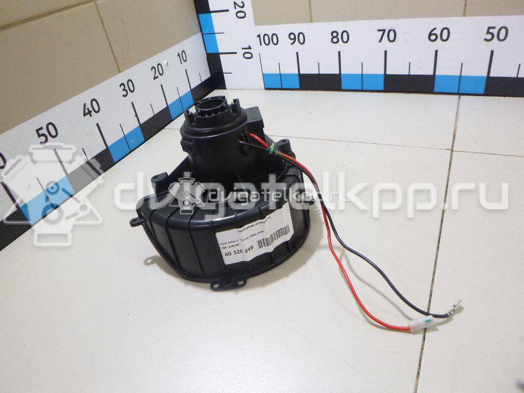 Фото Моторчик отопителя  1845099 для Opel Astra / Zafira {forloop.counter}}