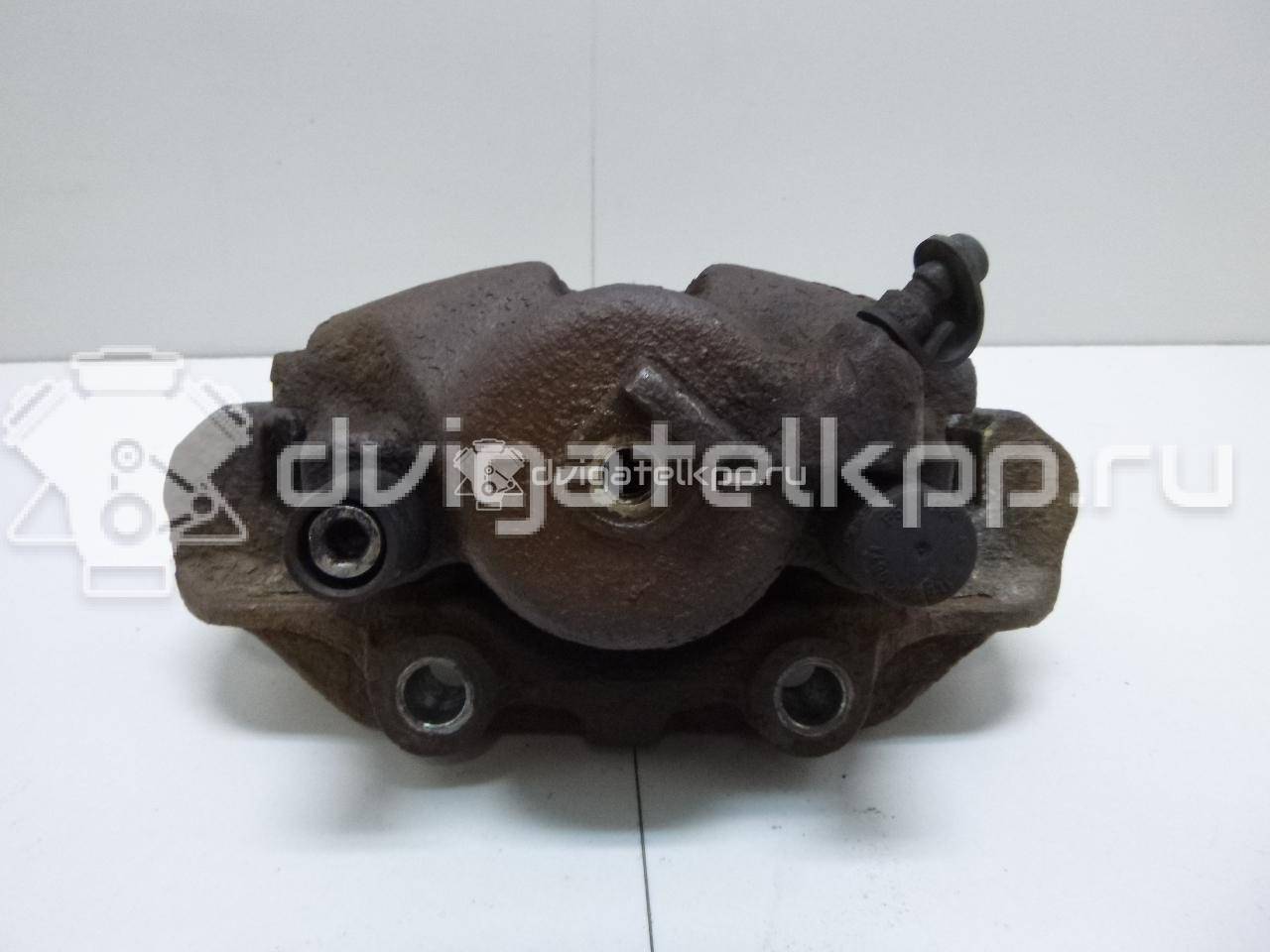 Фото Суппорт тормозной передний правый  90487043 для Opel Calibra A 85 / Astra / Kadett / Vectra / Ascona , {forloop.counter}}