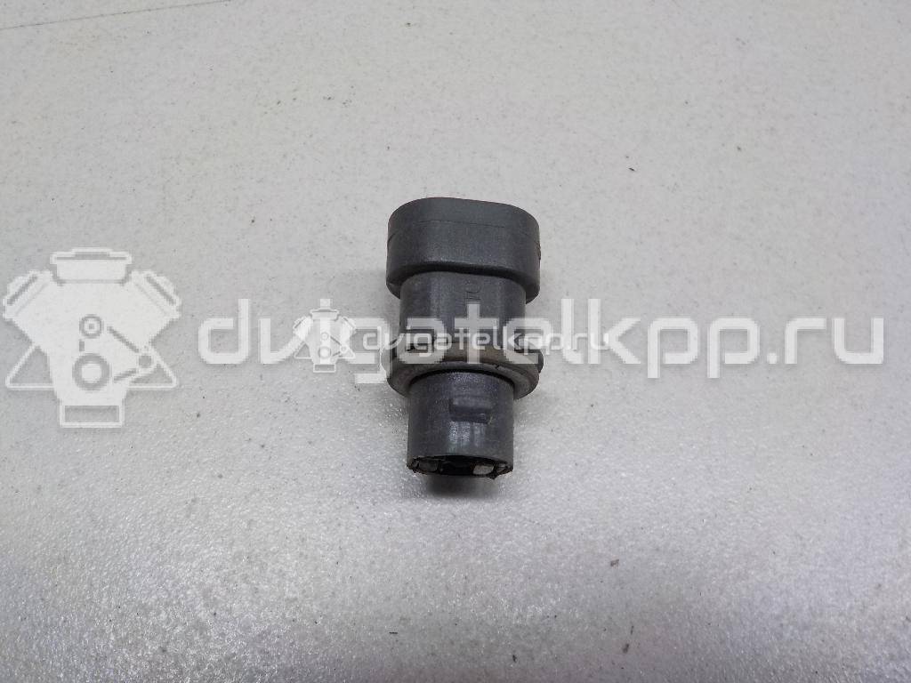 Фото Патрон габаритного фонаря  90442396 для Opel Astra / Tigra / Corsa / Combo {forloop.counter}}