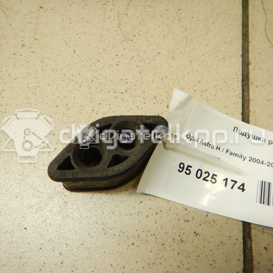 Фото Подушка радиатора  90530926 для Opel Astra / Zafira