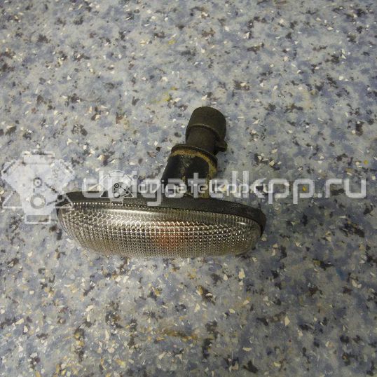 Фото Повторитель на крыло белый  1713400 для Opel Astra / Speedster / Zafira