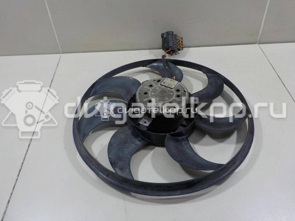 Фото Вентилятор радиатора  13205947 для Opel Tigra / Astra / Corsa / Combo / Zafira {forloop.counter}}