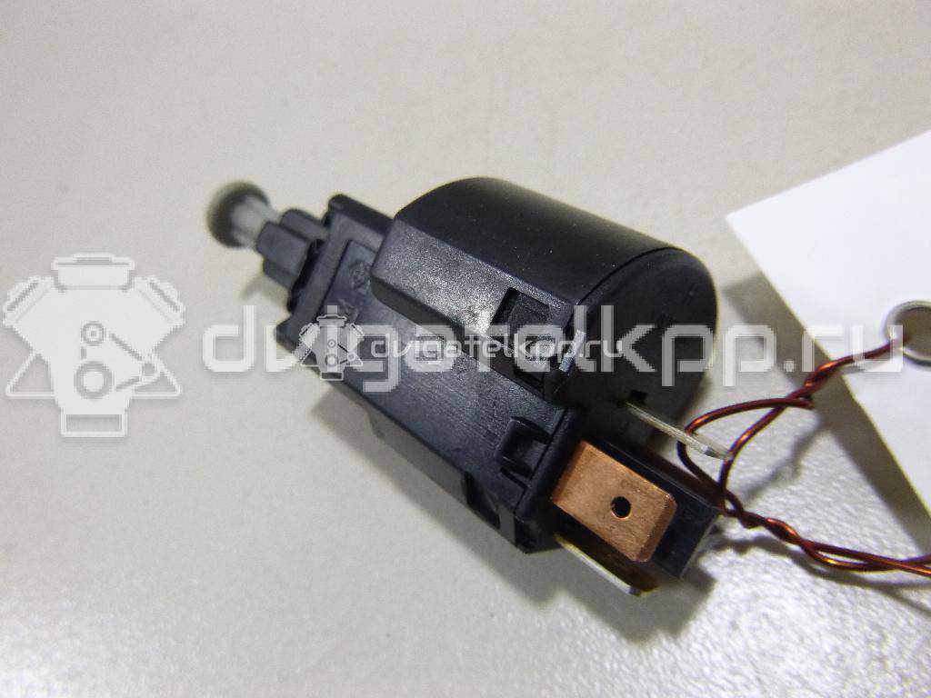 Фото Датчик включения стопсигнала  09132299 для Opel Astra / Vectra / Zafira {forloop.counter}}