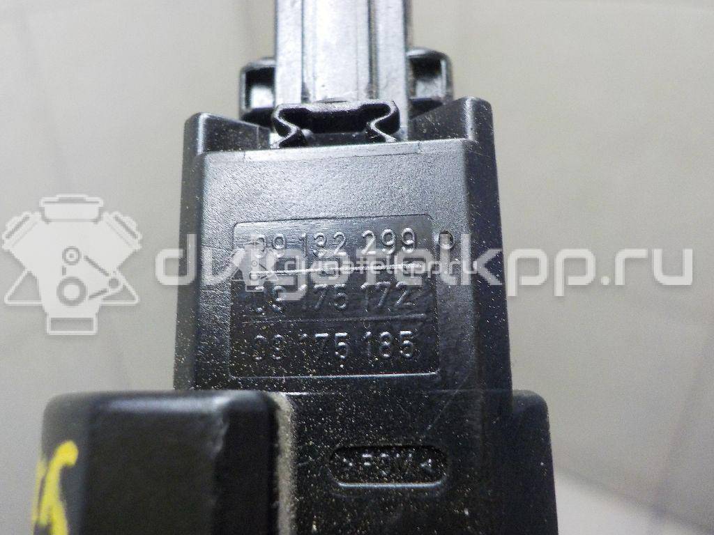 Фото Датчик включения стопсигнала  9132299 для Opel Astra / Vectra / Zafira {forloop.counter}}