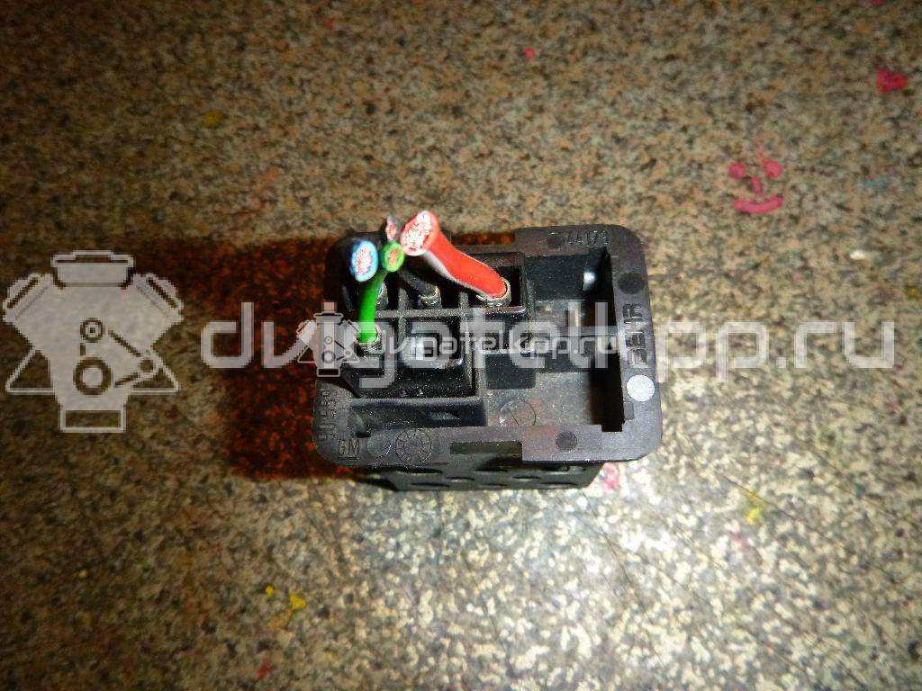 Фото Резистор отопителя  90559834 для Opel Astra / Vectra / Zafira / Signum {forloop.counter}}