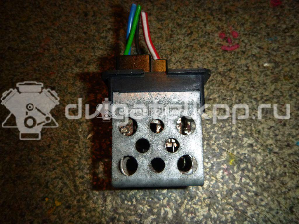 Фото Резистор отопителя  90559834 для Opel Astra / Vectra / Zafira / Signum {forloop.counter}}