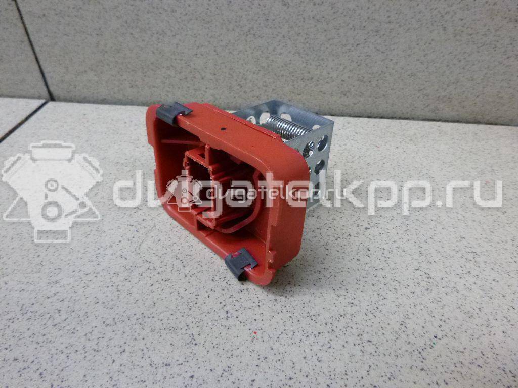 Фото Резистор отопителя  39090003 для Opel Astra / Zafira {forloop.counter}}