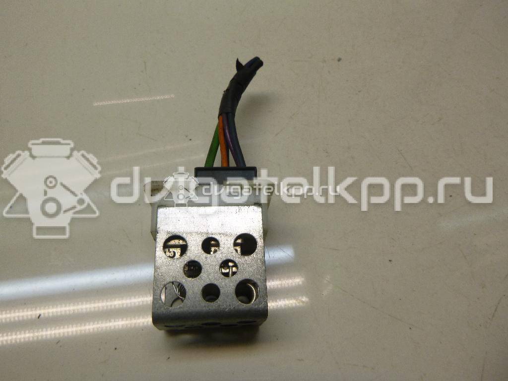 Фото Резистор отопителя  90560362 для Opel Astra / Vectra / Zafira / Signum {forloop.counter}}