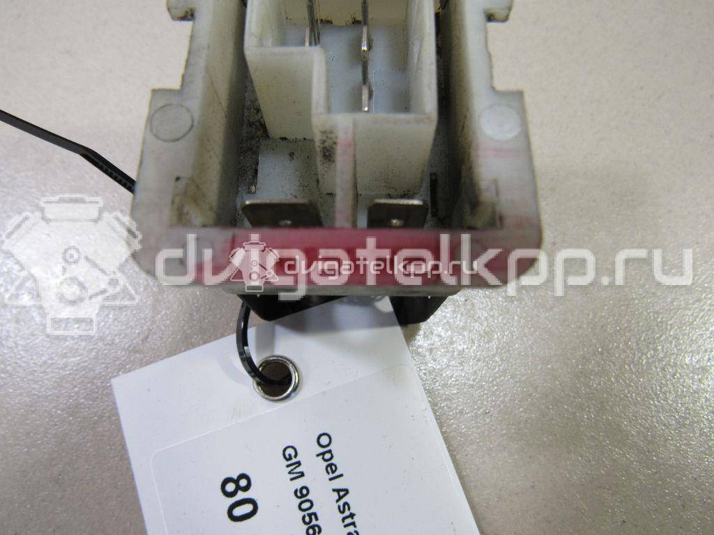 Фото Резистор отопителя  90560362 для Opel Astra / Vectra / Zafira / Signum {forloop.counter}}