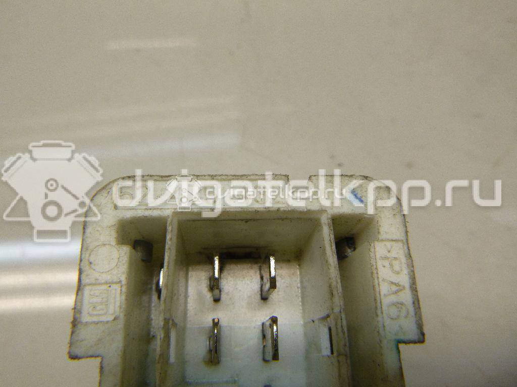 Фото Резистор отопителя  90560362 для Opel Astra / Vectra / Zafira / Signum {forloop.counter}}