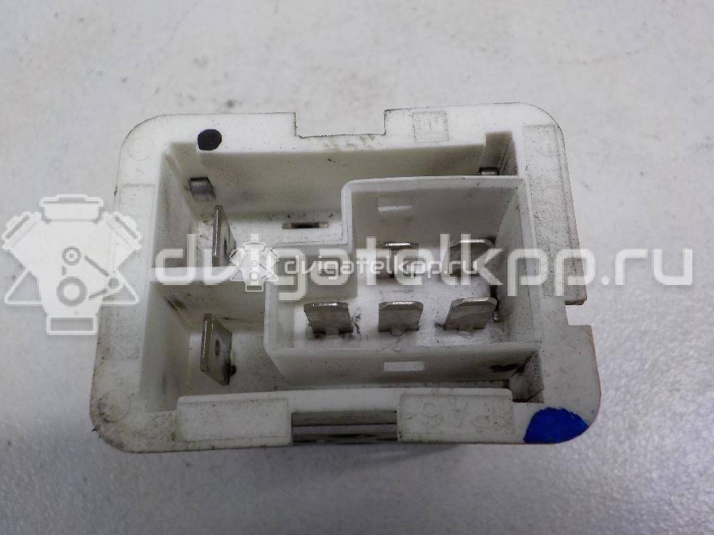 Фото Резистор отопителя  90560362 для Opel Astra / Vectra / Zafira / Signum {forloop.counter}}