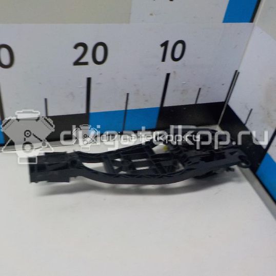 Фото Кронштейн ручки  24463523 для Opel Corsa / Combo