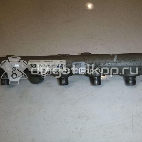 Фото Рейка топливная (рампа) для двигателя CCWA для Audi A5 / A4 240 л.с 24V 3.0 л Дизельное топливо 059130089AH