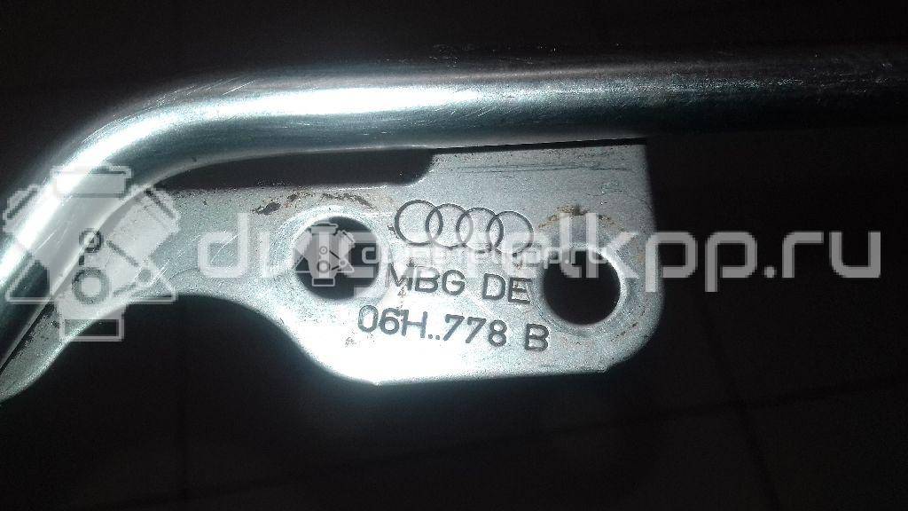 Фото Трубка масляная для двигателя CDNC для Audi A5 211 л.с 16V 2.0 л бензин 06H145778B {forloop.counter}}