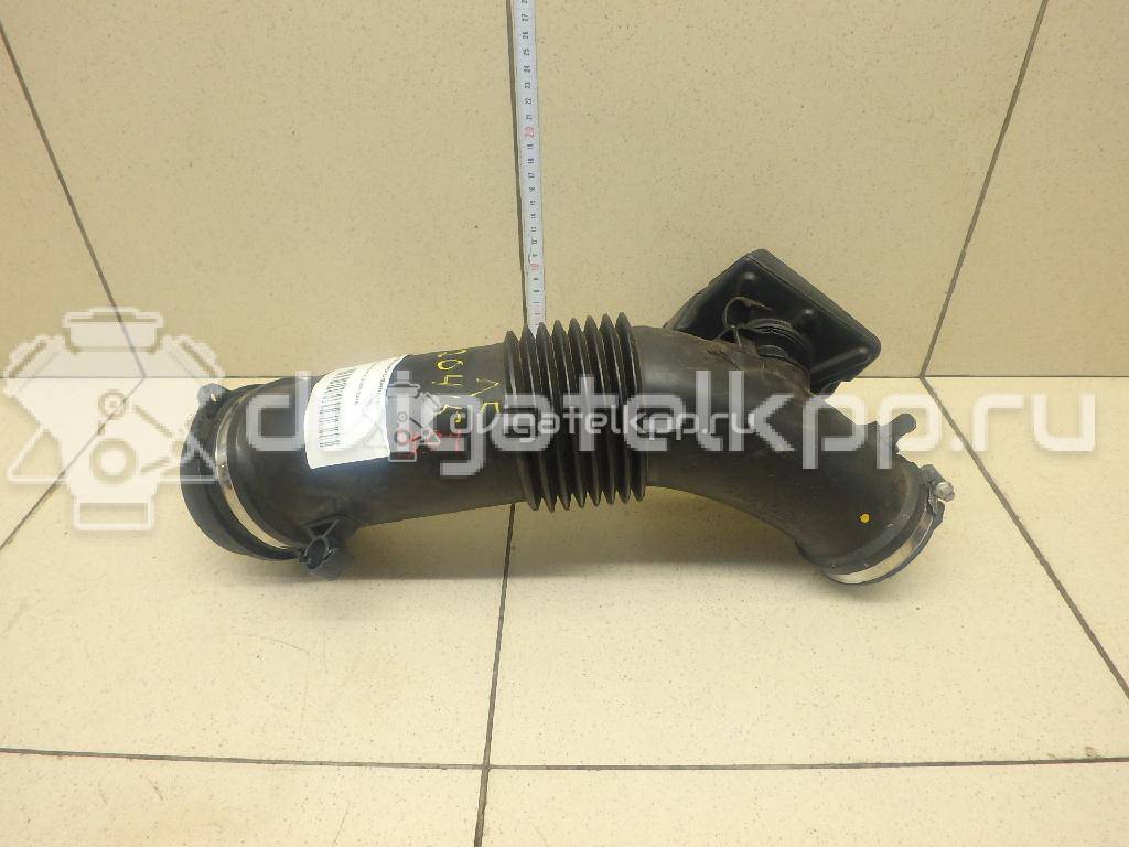 Фото Патрубок воздушного фильтра для двигателя CALA для Audi A5 / A4 / A6 258-265 л.с 24V 3.2 л бензин 06E129629H {forloop.counter}}