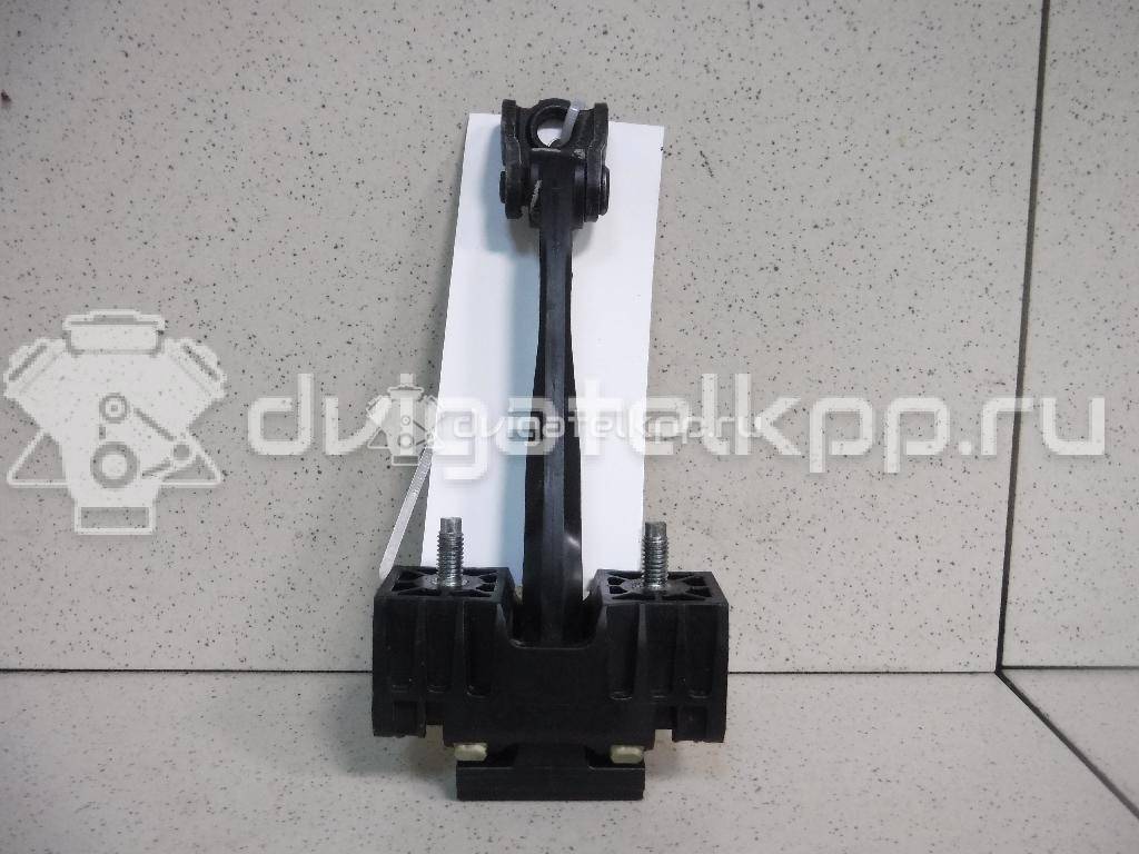 Фото Ограничитель двери  13107851 для Opel Astra {forloop.counter}}