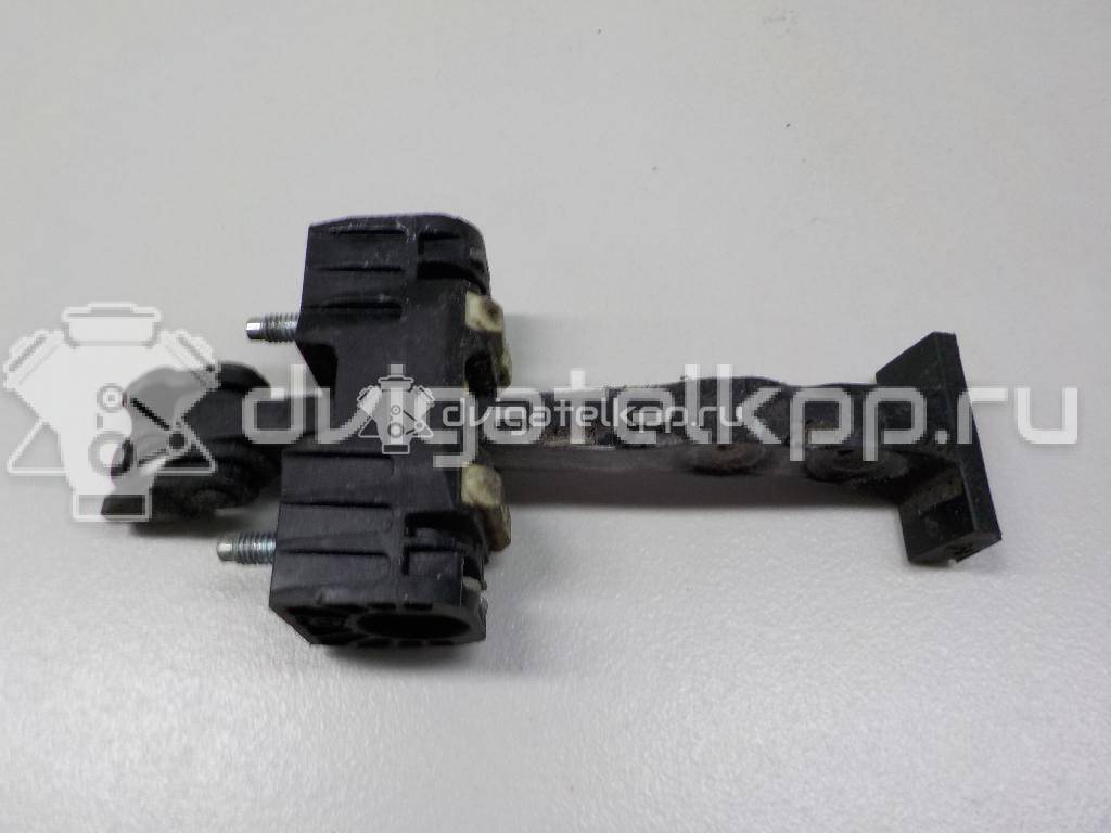 Фото Ограничитель двери  13107851 для Opel Astra {forloop.counter}}