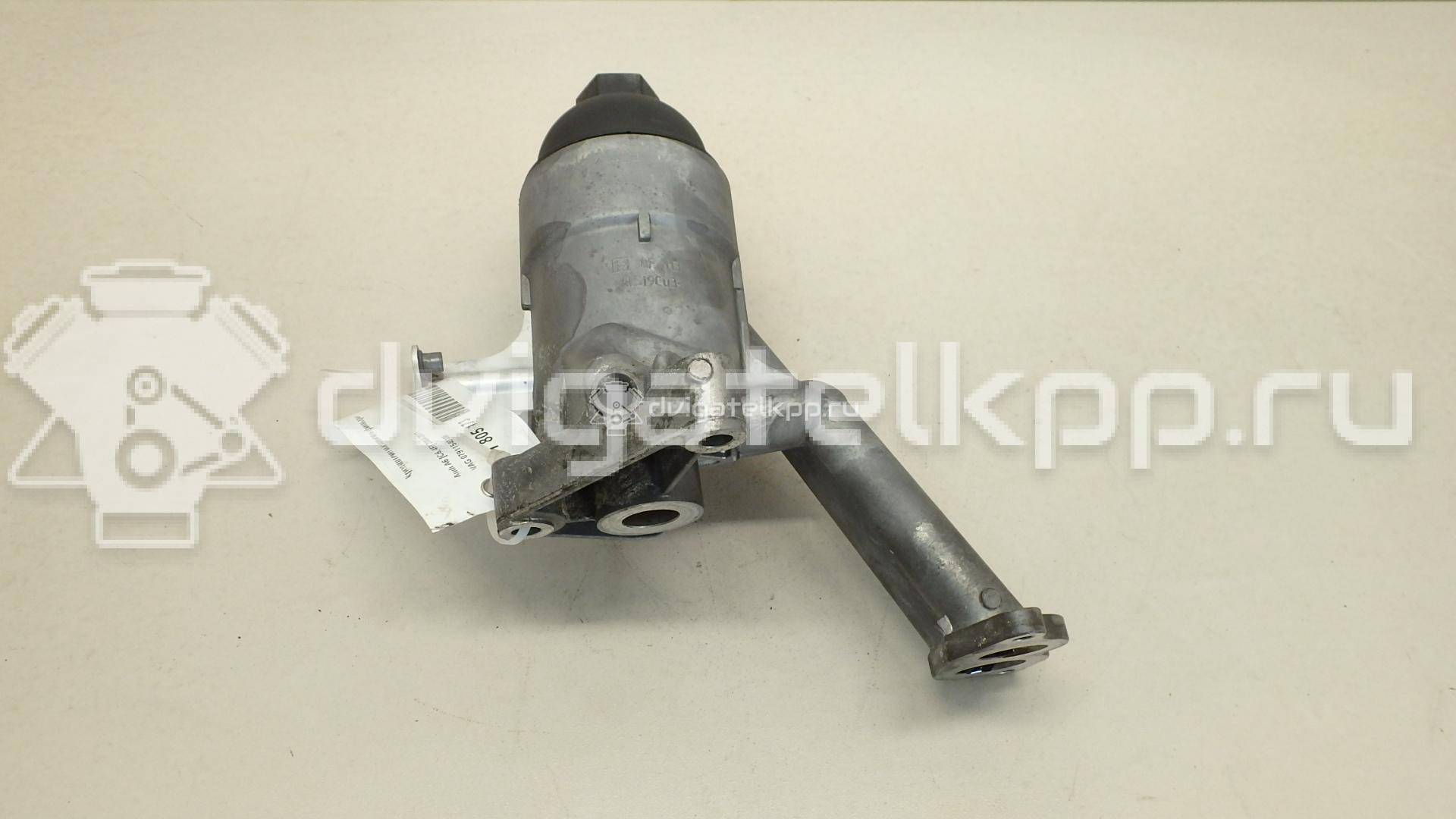 Фото Кронштейн масляного фильтра для двигателя BAR для Audi Q7 314-350 л.с 32V 4.2 л бензин 079115401M {forloop.counter}}