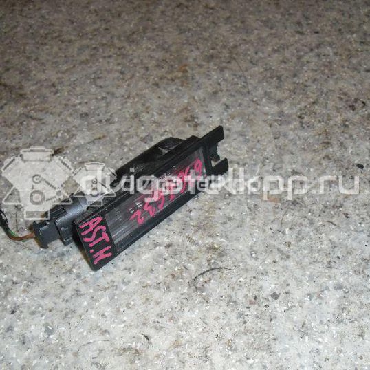 Фото Фонарь подсветки номера  13139990 для Opel Astra / Corsa / Vectra