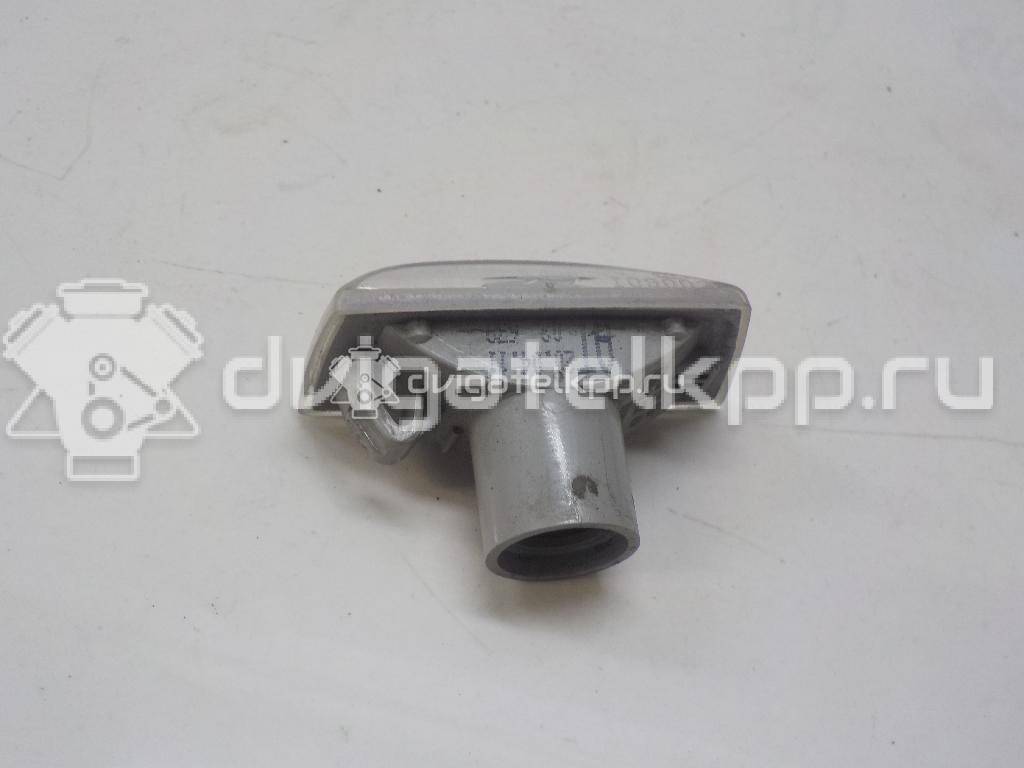 Фото Повторитель на крыло левый белый  13252455 для Opel Astra / Adam / Corsa / Insignia / Zafira {forloop.counter}}