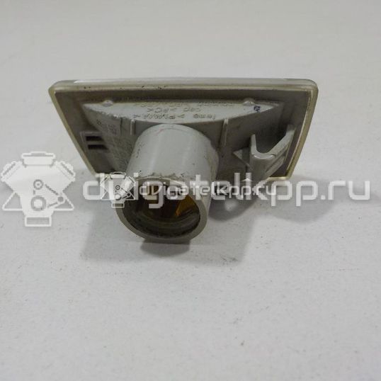 Фото Повторитель на крыло левый белый  13252455 для Opel Astra / Adam / Corsa / Insignia / Zafira