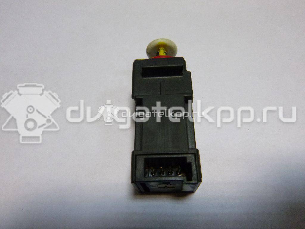 Фото Датчик включения стопсигнала  09185906 для Opel Astra / Adam / Corsa / Vectra / Combo {forloop.counter}}