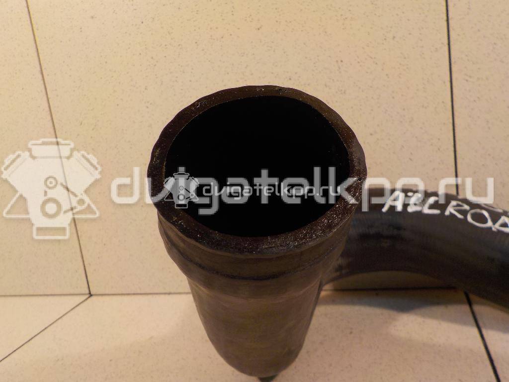 Фото Патрубок интеркулера для двигателя AKE для Audi A8 / Allroad / A6 180 л.с 24V 2.5 л Дизельное топливо 4B0145746D {forloop.counter}}