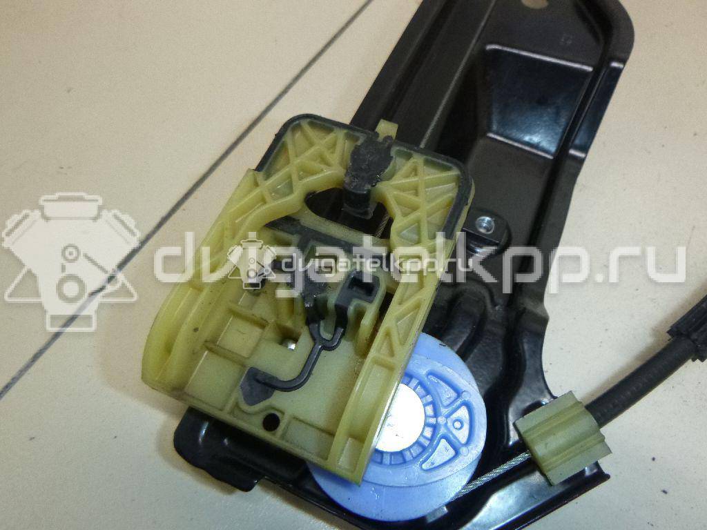 Фото Стеклоподъемник электр. передний правый  13313569 для Opel Astra {forloop.counter}}
