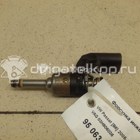 Фото Форсунка инжекторная электрическая для двигателя BHK для Audi Q7 280 л.с 24V 3.6 л бензин 03H906036