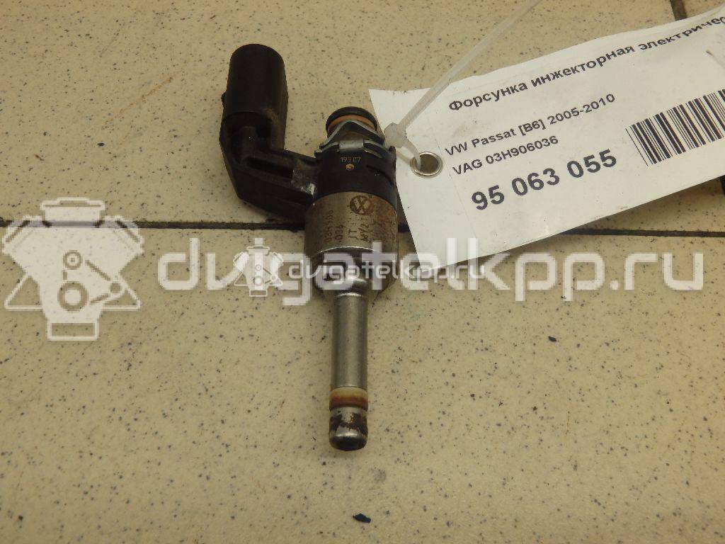 Фото Форсунка инжекторная электрическая для двигателя BHK для Audi Q7 280 л.с 24V 3.6 л бензин 03H906036 {forloop.counter}}
