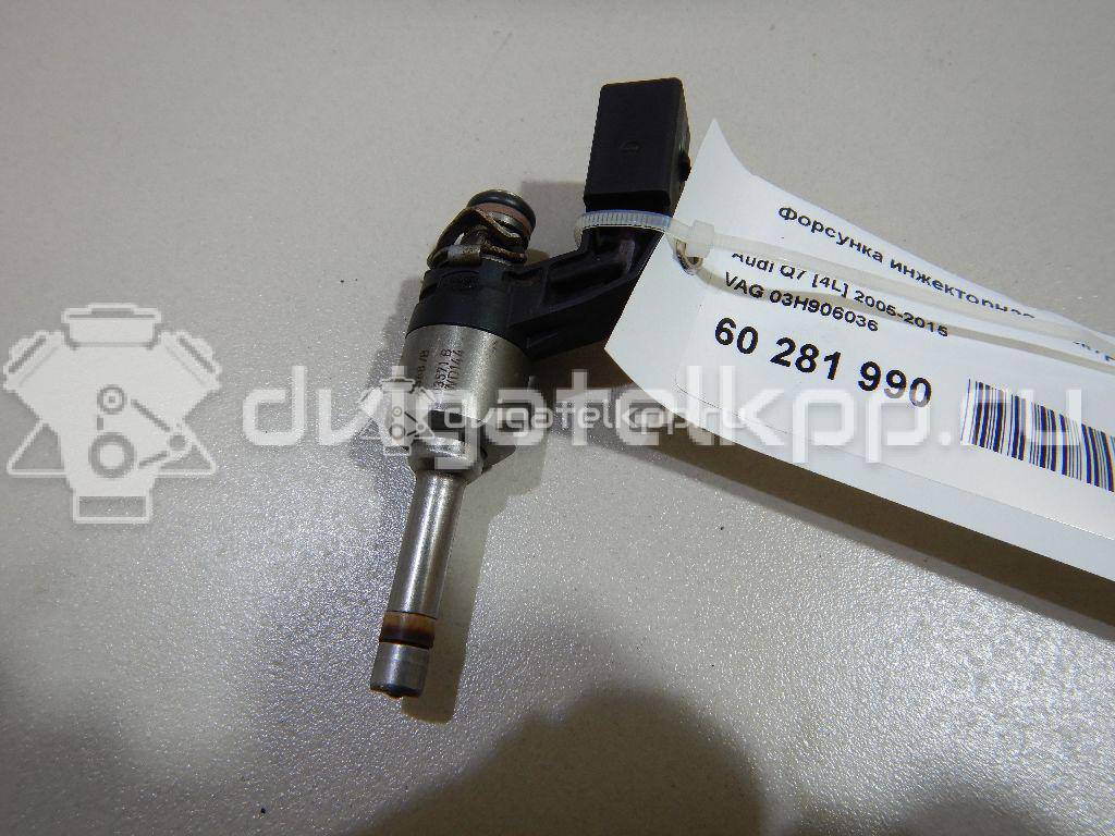 Фото Форсунка инжекторная электрическая для двигателя BHK для Audi Q7 280 л.с 24V 3.6 л бензин 03H906036 {forloop.counter}}