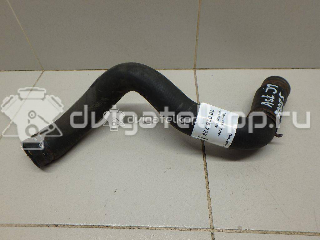 Фото Патрубок радиатора  13251428 для Opel Astra {forloop.counter}}