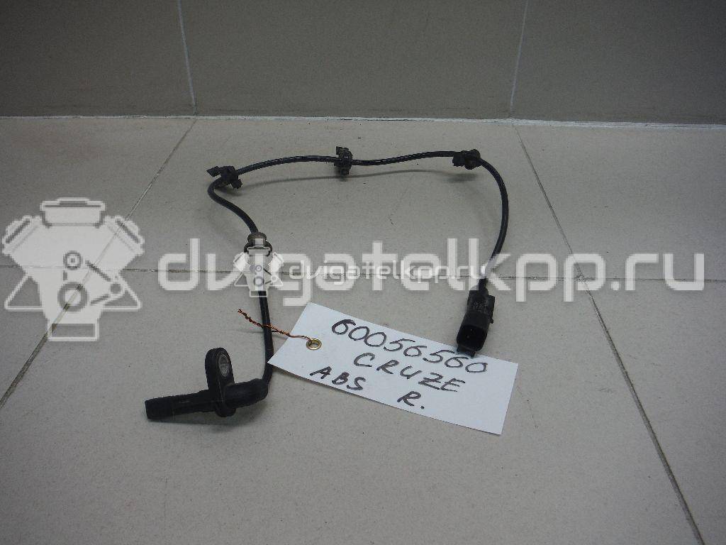 Фото Датчик ABS задний  13346945 для Opel Cascada W13 / Astra / Ampera / Insignia / Meriva {forloop.counter}}