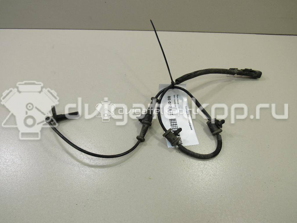 Фото Датчик ABS передний  13329258 для Opel Astra / Ampera / Zafira / Meriva {forloop.counter}}