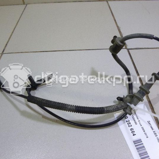 Фото Датчик ABS передний  13329258 для Opel Astra / Ampera / Zafira / Meriva